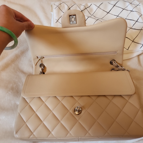 Chanel beige classic/timeless 30cm bag - Picture 7 of 13